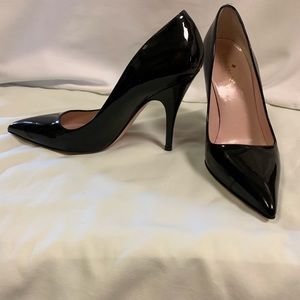 Black patent leather Kate Spade heels
